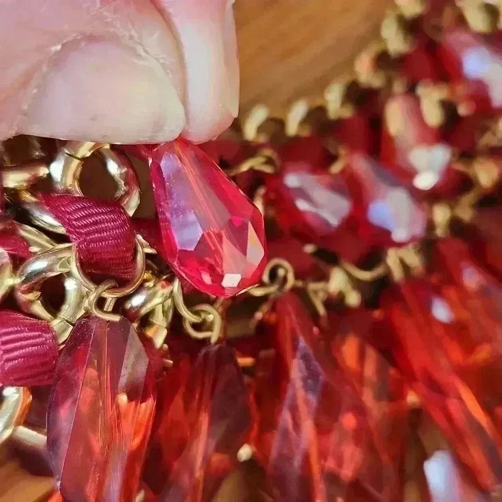 Glass Beaded Faceted Goldtone Choker Bib‎ Red